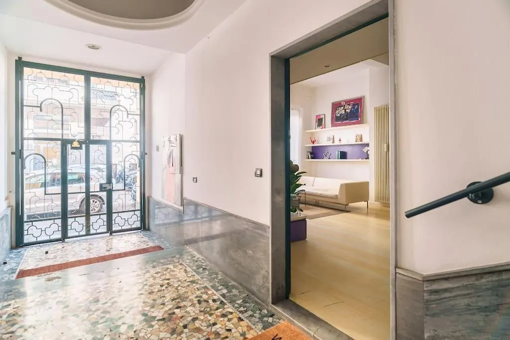 Nel Cuore Di Milano Apartment  Milan